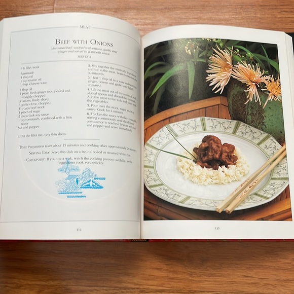 The Complete Chinese Cookbook - Picture 8 of 9